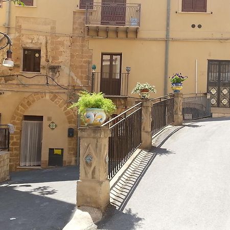 La Bifora Apartment Sciacca Cameră foto